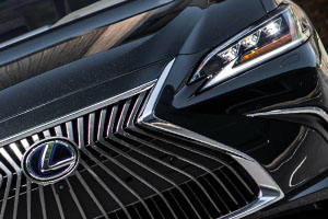 lexus